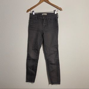 Madewell size 25 high rise skinny grey jeans
